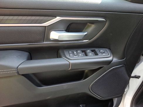 New 2026 RAM 1500 Big Horn AWD/4WD image 8