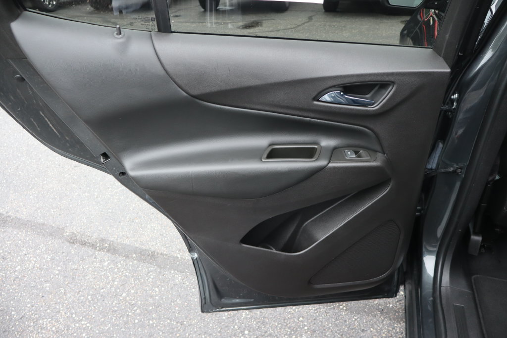 Used 2019 Chevrolet Equinox LT FWD image 28