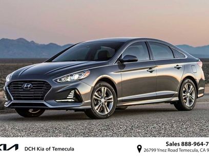 Used 2018 Hyundai Sonata SE w/ Cargo Package