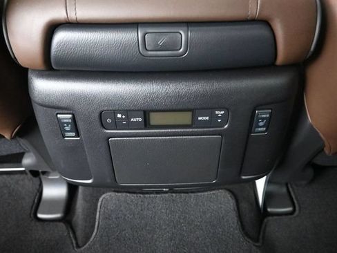 Used 2023 Nissan Armada Platinum w/ Captain's Chairs Package AWD/4WD image 26