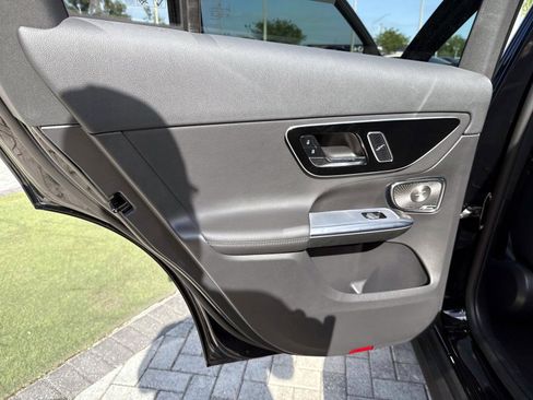 Certified 2026 Mercedes-Benz GLC 300 4MATIC image 12