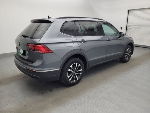 Used 2022 Volkswagen Tiguan S image 10