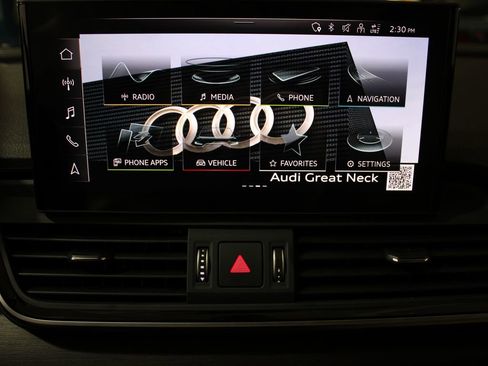 Certified 2025 Audi Q5 2.0T Premium image 3