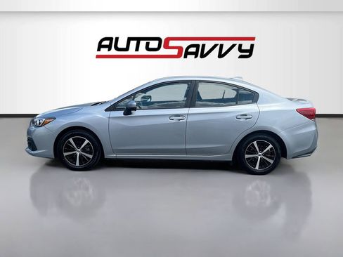 Used 2022 Subaru Impreza 2.0i Premium w/ Popular Package #1 AWD/4WD image 4