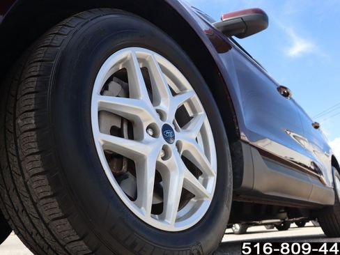 Used 2022 Ford Edge SEL w/ Convenience Package image 13