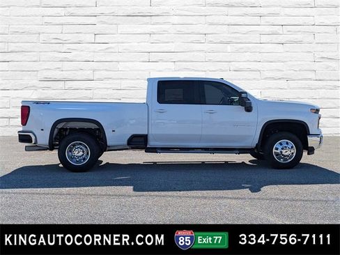 New 2026 Chevrolet Silverado 3500 LT w/ All Star Edition image 4