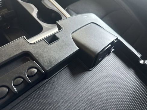 Used 2017 RAM 1500 Lone Star image 30