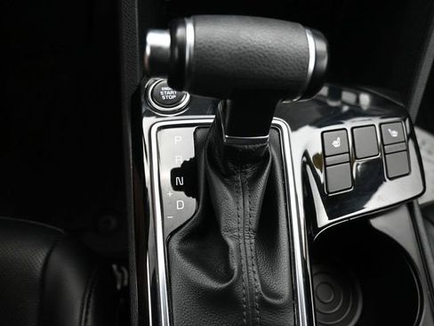 Used 2023 Kia Sportage EX image 16