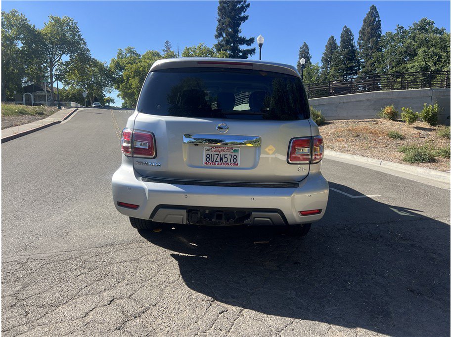 Used 2019 Nissan Armada SL w/ Premium Package AWD/4WD image 4
