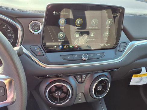 New 2026 Chevrolet Blazer LT image 11