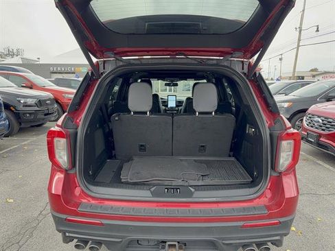 Certified 2023 Ford Explorer ST w/ Equipment Group 401A image 8