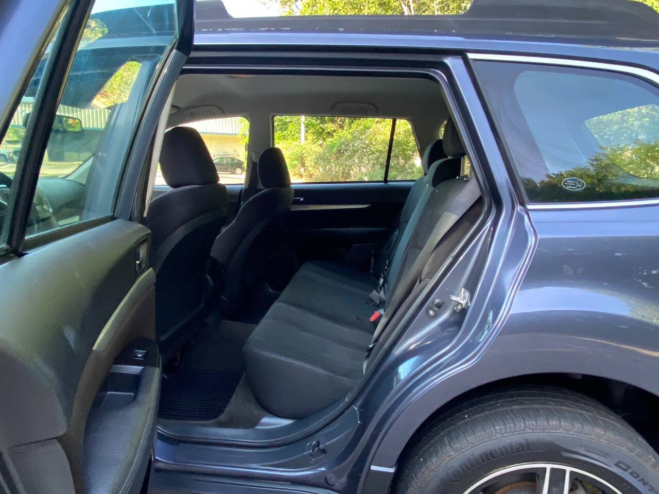 Used 2014 Subaru Outback 2.5i AWD/4WD image 29