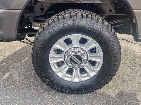 Used 2020 Ford F250 XL w/ STX Appearance Package image 12