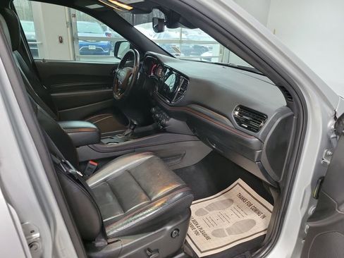 Used 2024 Dodge Durango GT image 27
