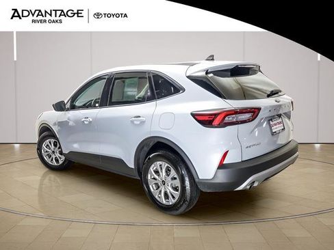 Used 2025 Ford Escape Active image 5