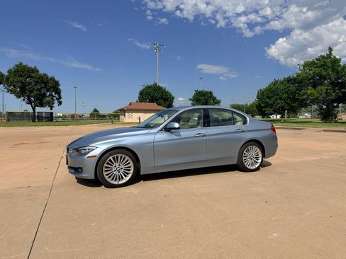 Used 2015 BMW 328i Sedan RWD image 2