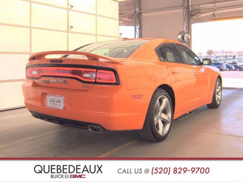 Used 2014 Dodge Charger R/T w/ Wheels & Tunes Group image 11