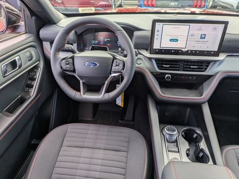 New 2026 Ford Explorer ST-Line w/ ST-Line Street Pack RWD image 19
