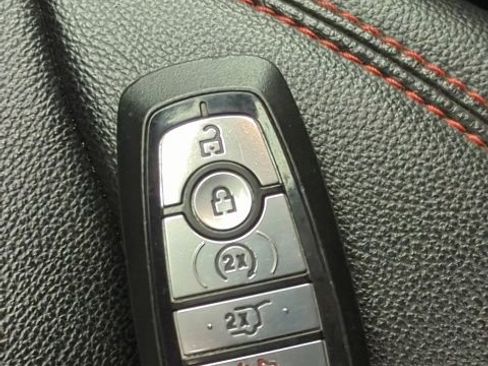 Used 2022 Ford Explorer ST-Line w/ Class IV Trailer Tow Package image 19