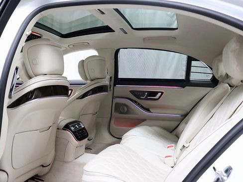 New 2026 Mercedes-Benz S 580 4MATIC Sedan image 13