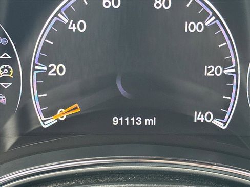 Used 2020 Jeep Grand Cherokee Laredo image 9