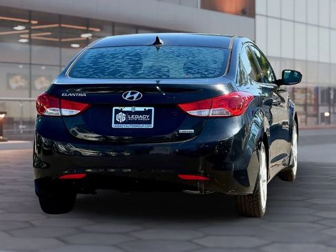 Used 2013 Hyundai Elantra Limited image 3