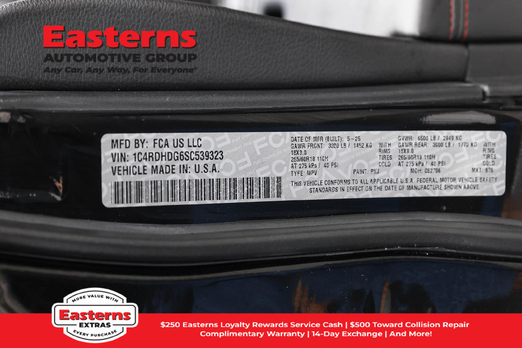 Used 2025 Dodge Durango GT RWD image 36