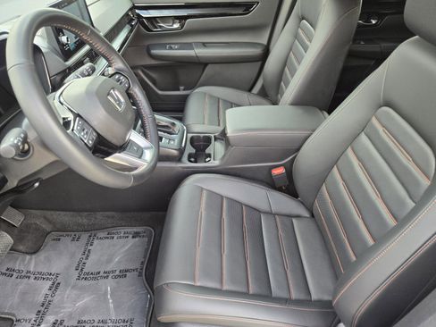 Certified 2025 Honda CR-V Sport Touring image 9