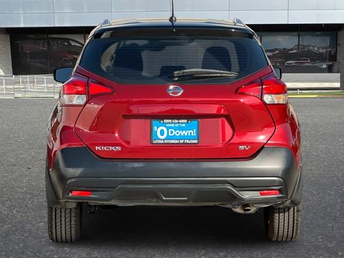 Used 2019 Nissan Kicks SV image 7