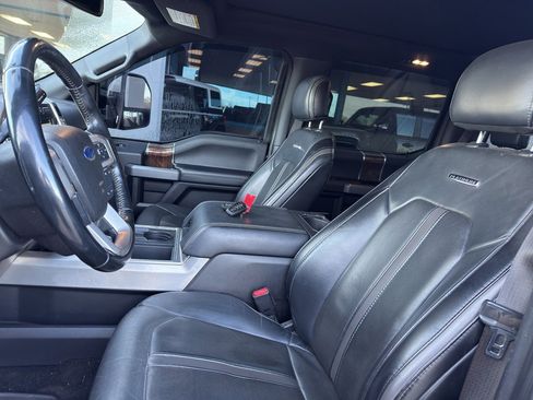 Used 2017 Ford F350 Platinum w/ Platinum Ultimate Package image 13