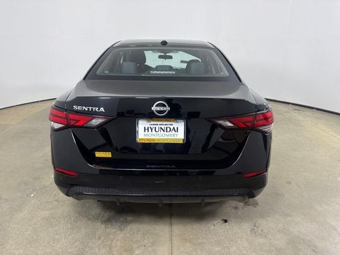 Used 2025 Nissan Sentra SV FWD image 7