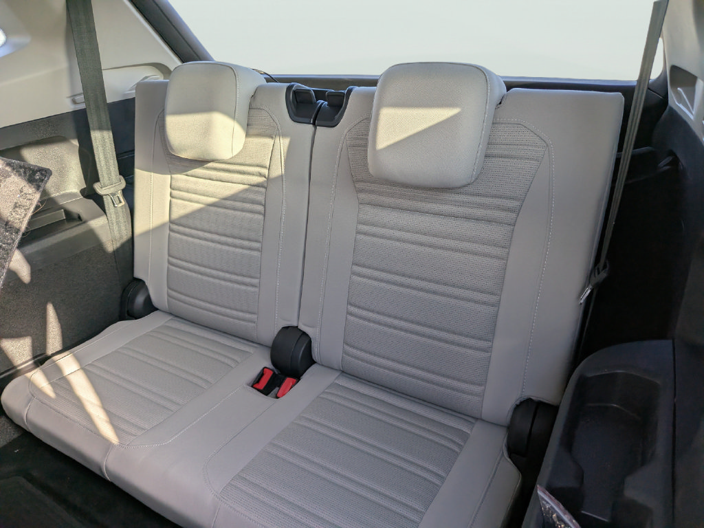 Certified 2023 Volkswagen Tiguan S FWD image 16