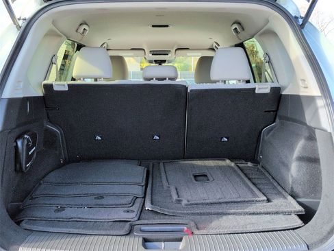 Used 2023 Nissan Rogue SV image 17