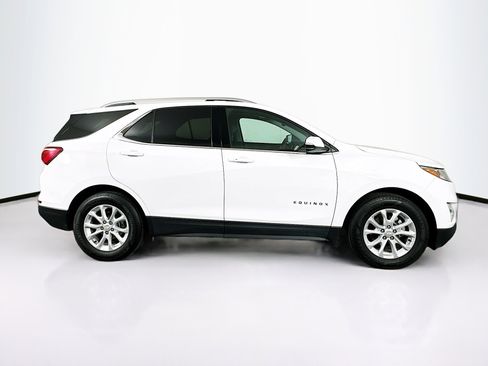 Used 2018 Chevrolet Equinox LT w/ Sun & Infotainment Package image 10