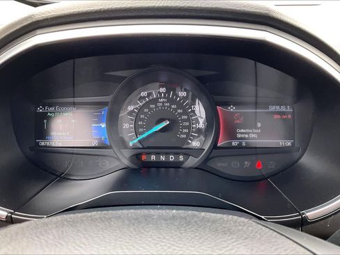 Used 2020 Ford Edge Titanium w/ Equipment Group 301A FWD image 26