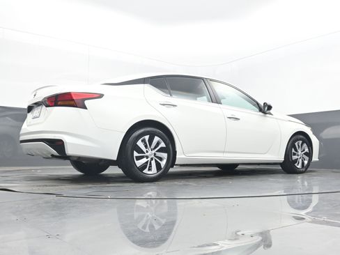 Certified 2025 Nissan Altima 2.5 S image 27