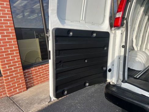 Used 2022 Chevrolet Express 2500 w/ Driver Convenience Package image 20