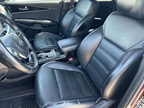 Used 2019 Kia Sorento EX w/ EX Touring Package FWD image 36