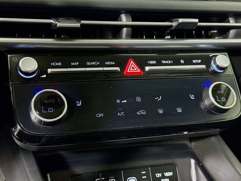 Certified 2025 Hyundai Tucson SEL FWD image 8