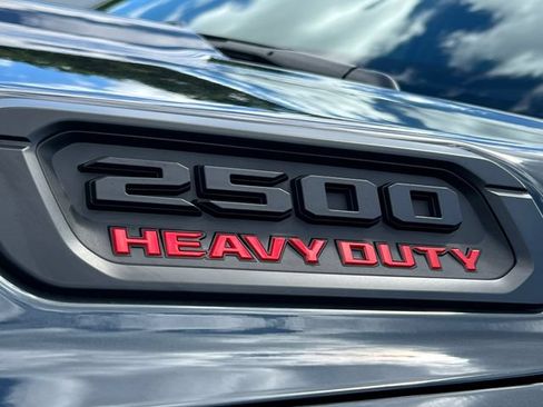 Used 2025 RAM 2500 Big Horn AWD/4WD image 15