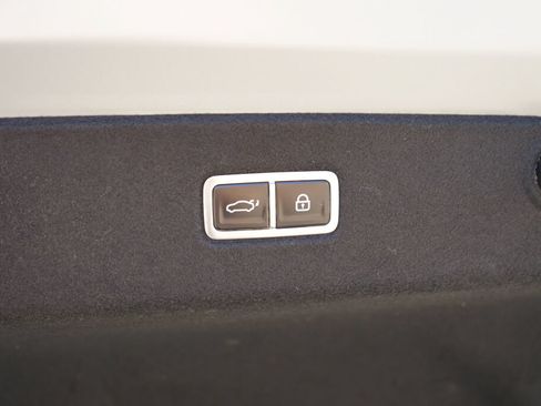 Certified 2024 Hyundai Ioniq 6 SE RWD image 11