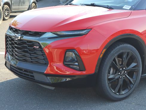 Used 2019 Chevrolet Blazer RS AWD/4WD image 6