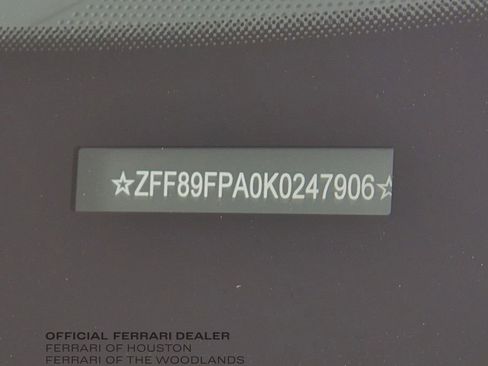 Used 2019 Ferrari Portofino image 34