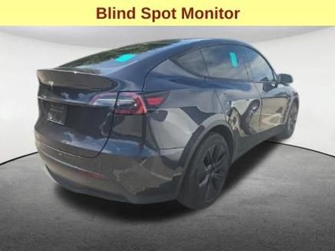 Used 2024 Tesla Model Y Long Range RWD image 7