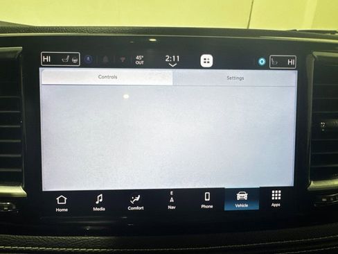 Used 2023 Chrysler Pacifica Limited image 44