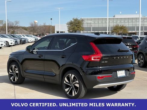 Certified 2023 Volvo XC40 B5 Ultimate w/ Protection Package Premier image 6