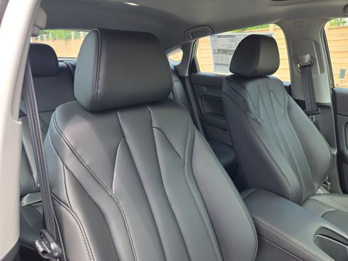 New 2026 Acura Integra FWD image 23