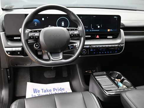 Used 2025 Hyundai Ioniq 5 SEL RWD image 14