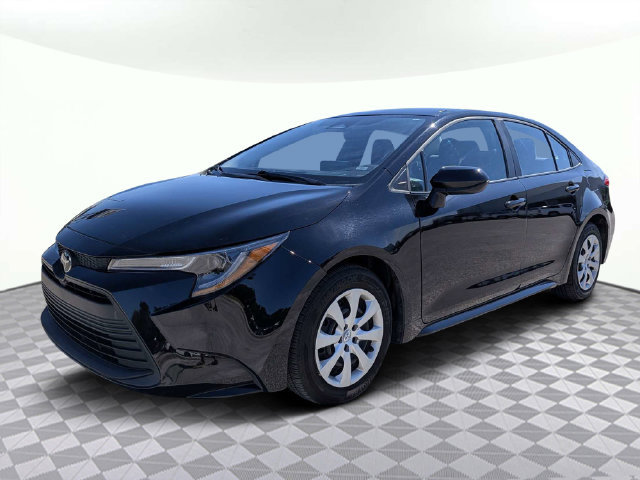 Used 2025 Toyota Corolla LE FWD image 8
