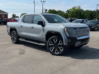New 2025 GMC Sierra EV Denali video 2